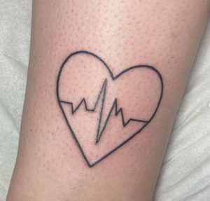 13 Cute Pulse Tattoo in Love Shape Heart on Hand