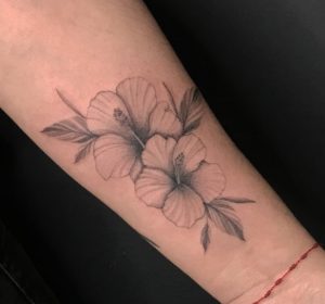 20 Simple Design Hibiscus Tattoos on Sleeve