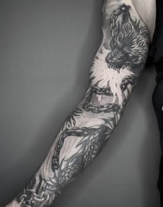 8 Amazing Black Ink Ragnarok Fenrir Tattoos Covering Full Hand