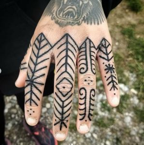 8 Appeling Black Ink color Ornamental Slavic Tattoo on Full Finger