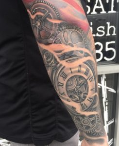 9 Exceptional Gray Ink Design Gear Aid Tenacious Clock Tattoo on Full Sleeve