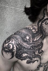 Monster Kraken body art