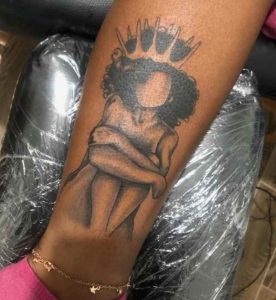 African woman Obrigado Edson blackworkerssubmissiondarkartists  blackworkblacktattooinsanetattoostattoo  Modele tatouage Tatouage  cupidon Tatouage cool