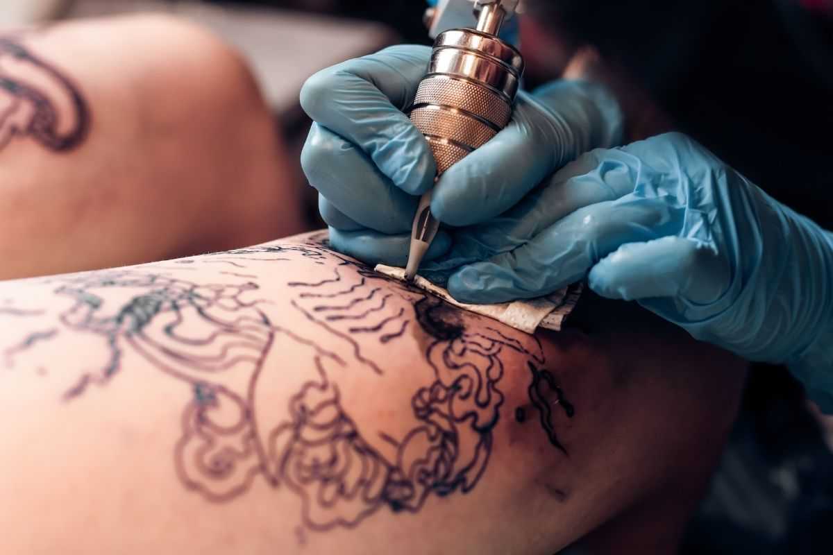 What To Eat After A Tattoo? - Tattoo Twist