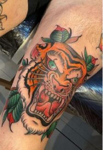 knee cap tiger tattoo 2