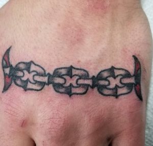 American Traditional Chain Tattoo