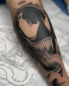 Venom Leg Tatttoo