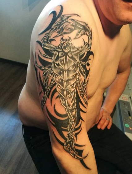 abstract scorpion tattoo